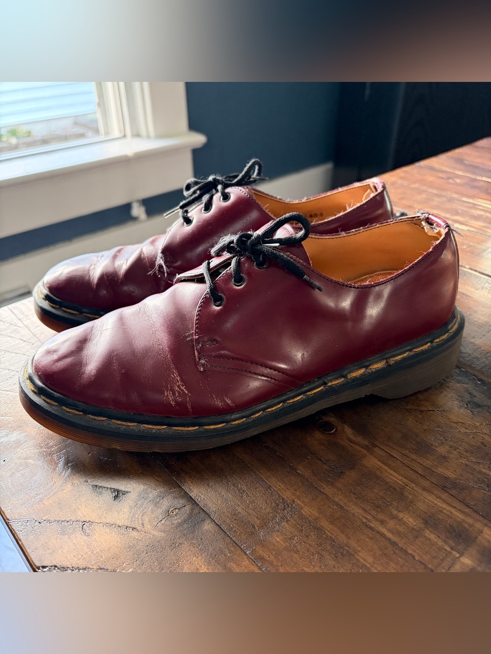 *Vintage 90s* Dr Martens Burgundy Lace-Up Leather Shoes